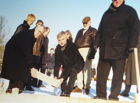 Grundsteinlegung 2002 Grundsteinlegung 2002